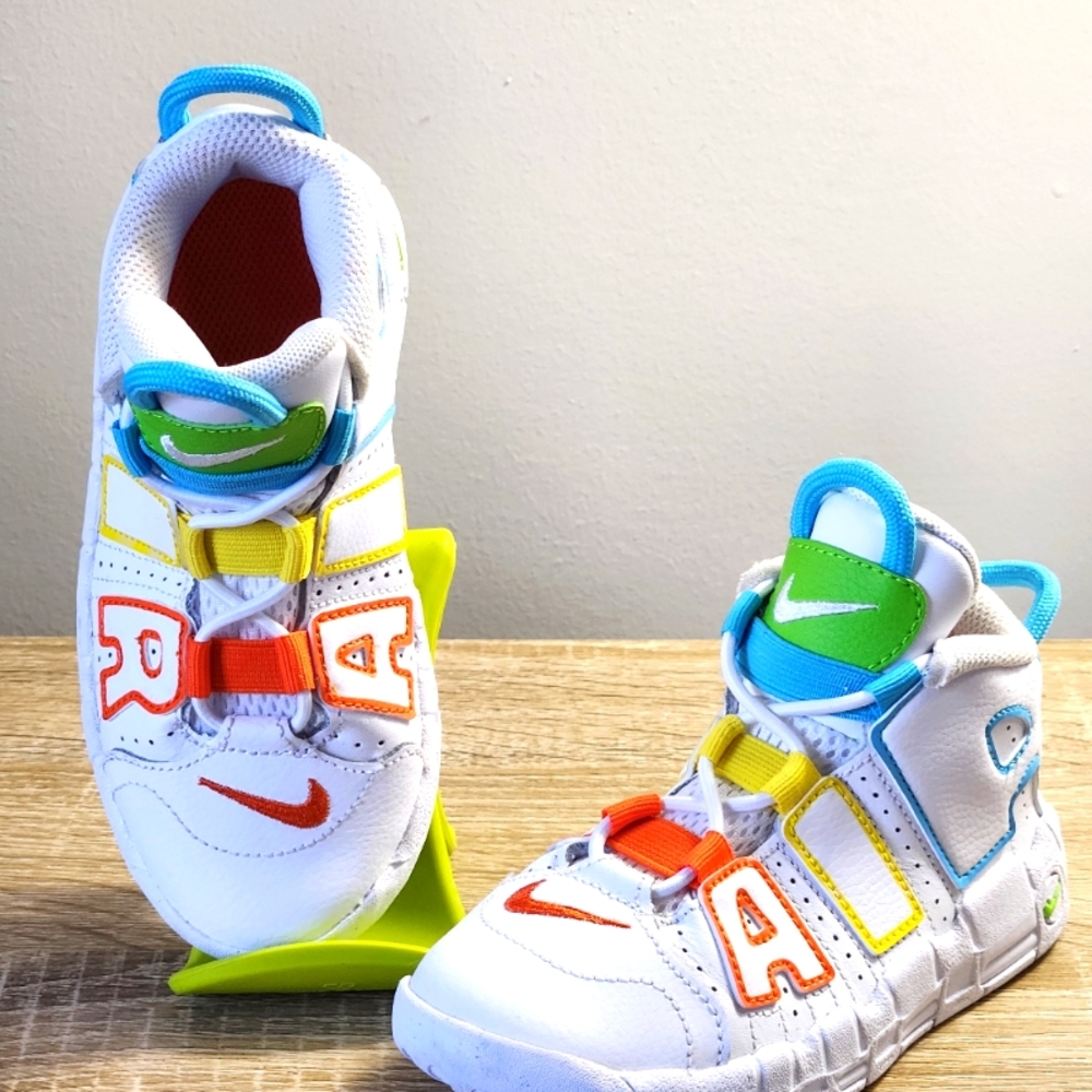 NIKE AIR MORE